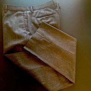 Great condition 34x32 flat fronts